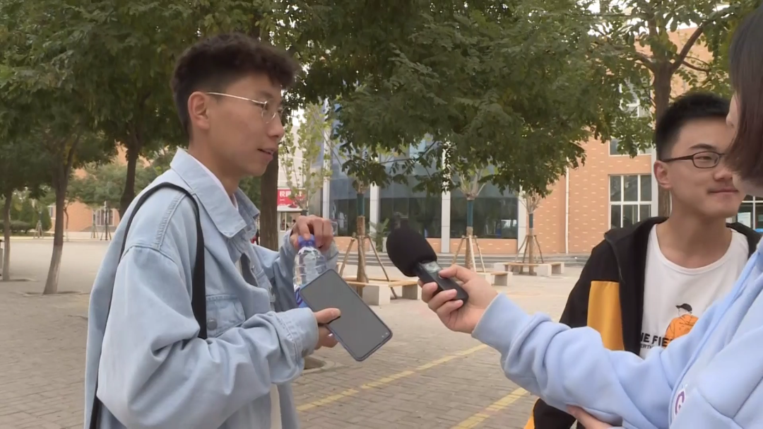 第一期校园访谈校园访谈