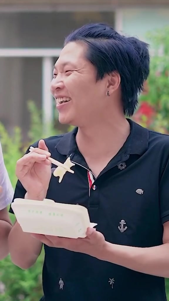 小眯眼是越来越聪明了,今天又败了一局!