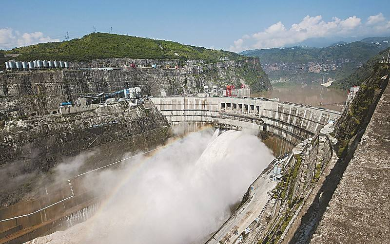 [图]震撼！探访全球在建装机规模最大水电站