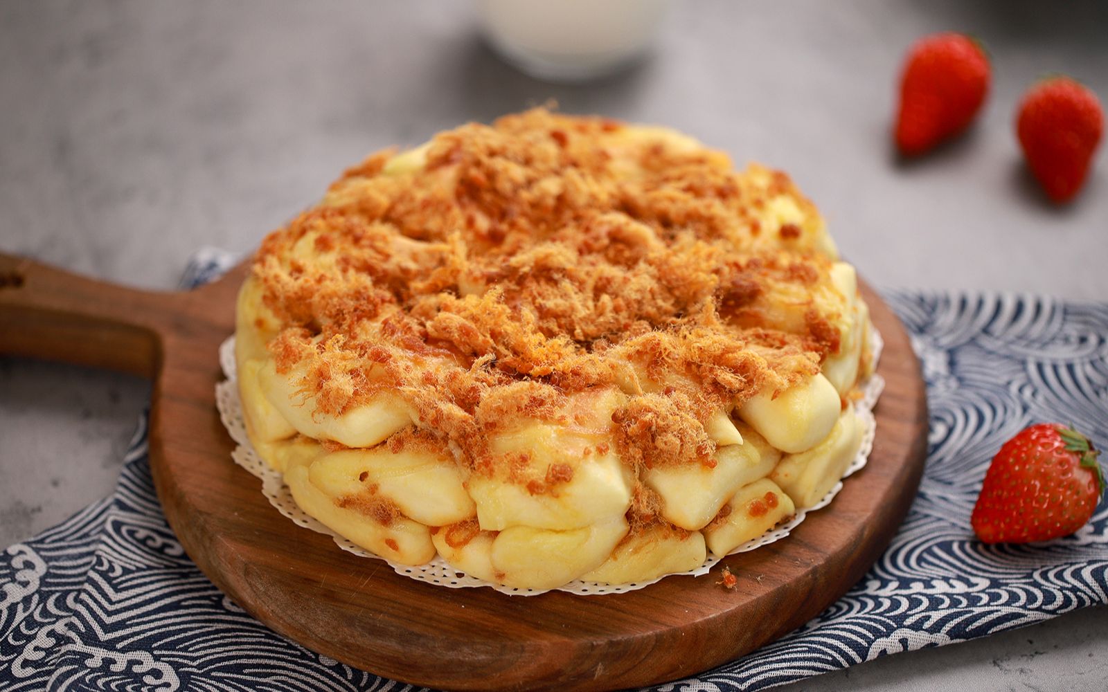 肉松小方一口一块香软可口的肉松小方在家光波炉烤箱自己做