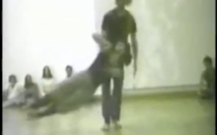 [图]【接触即兴】“Fall after Newton,” Contact Improvisation, 1972–1983