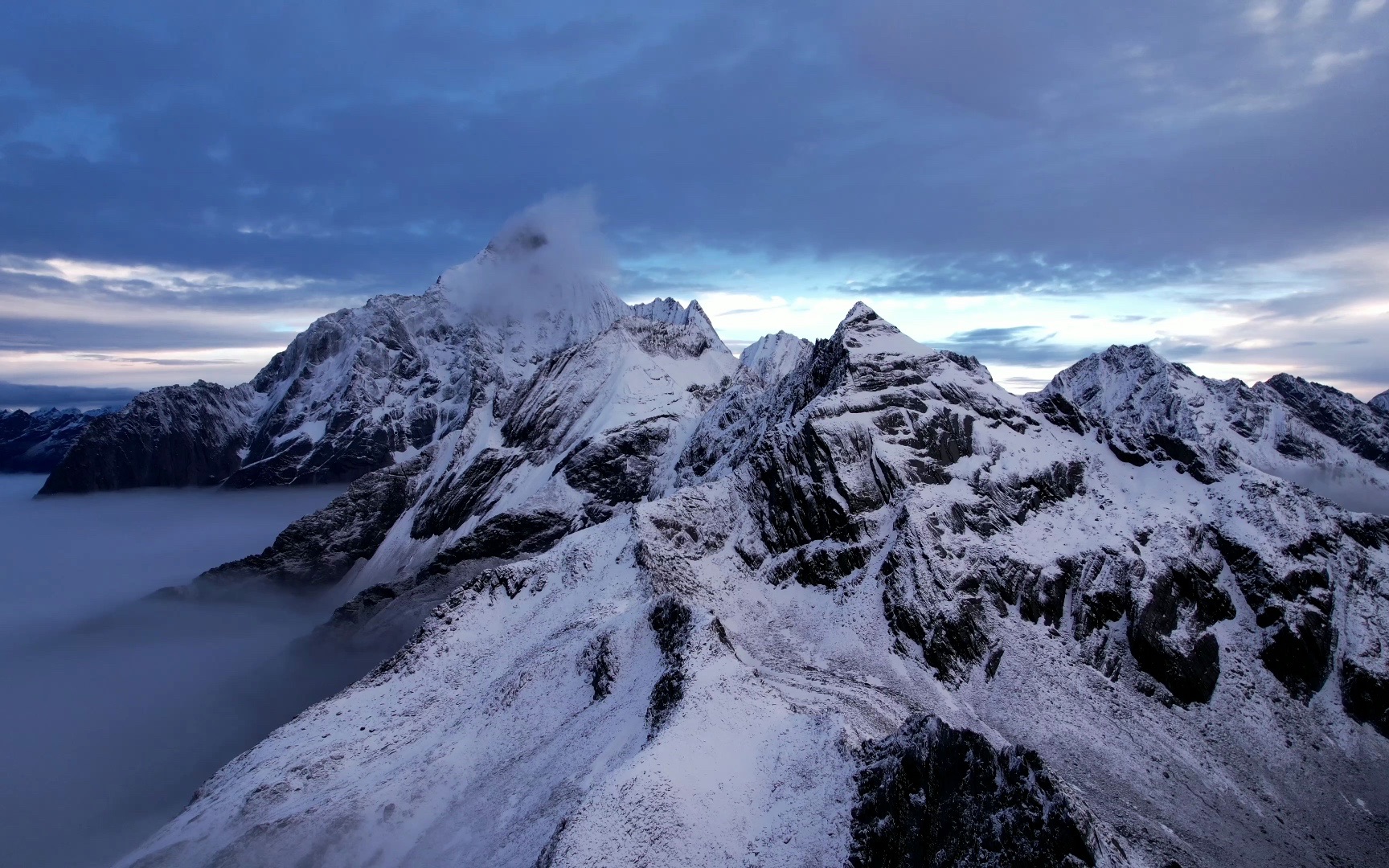 我登上了雪山之巅