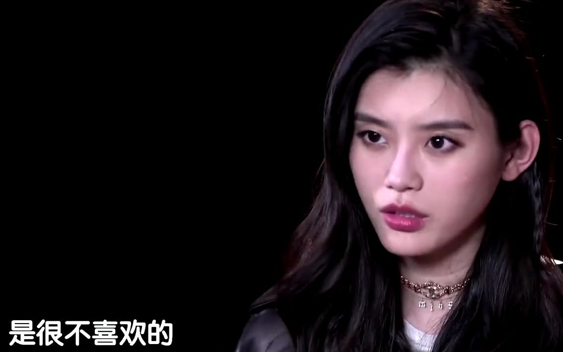 当国际超模遇上赌王之子,奚梦瑶和何猷君的初次相亲也太尴尬了吧