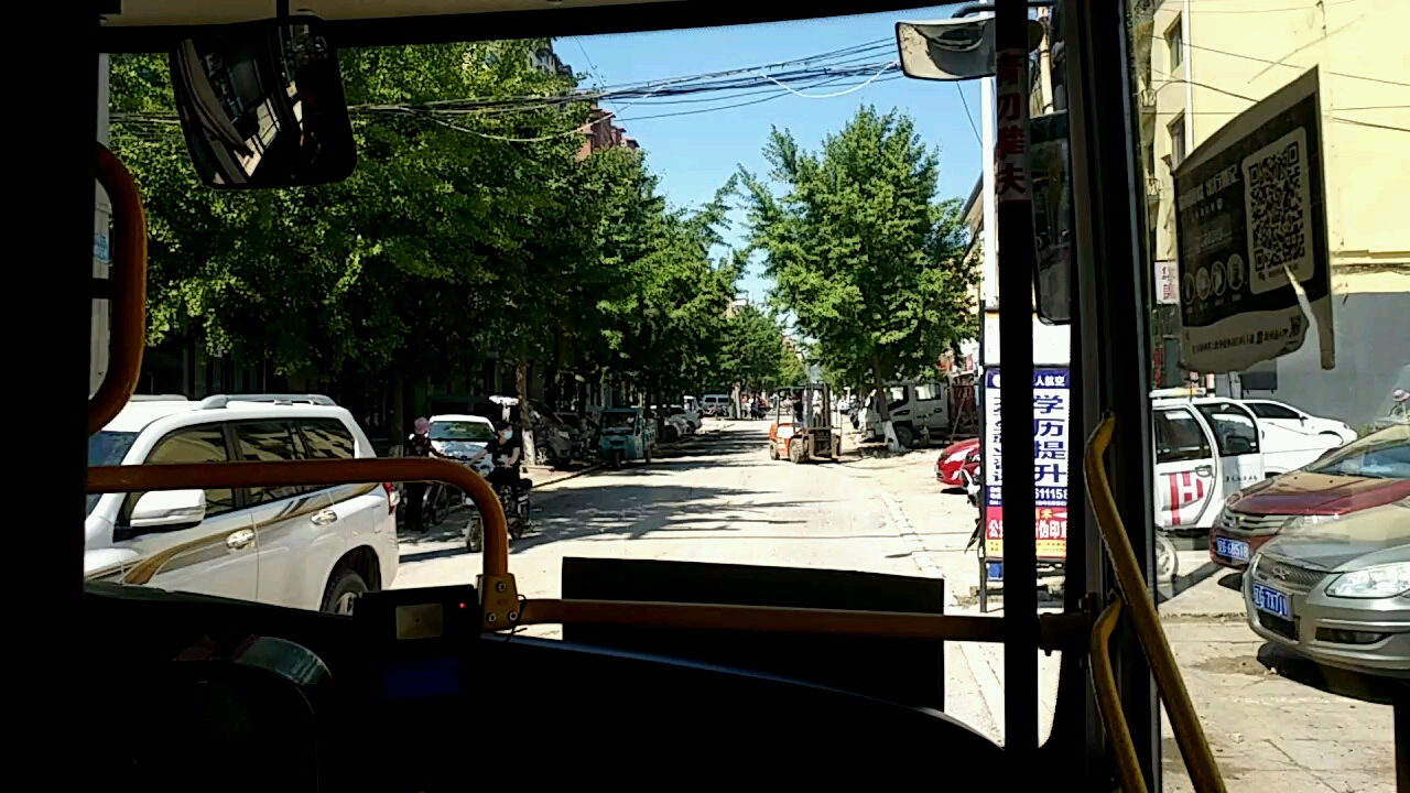 凌海市2路公交车上振兴路广一视角(不完整)