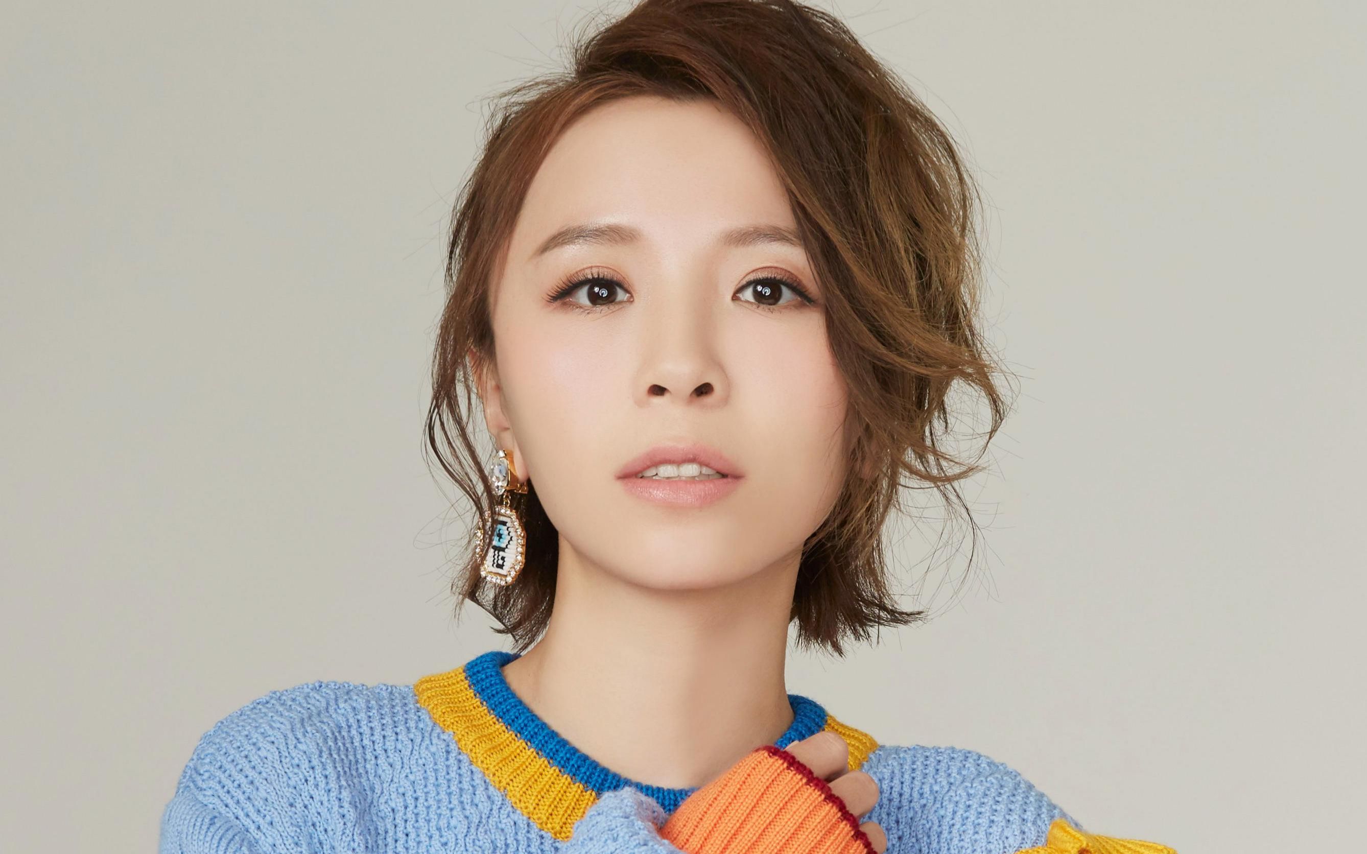 黄雅莉 《崽崽》mv