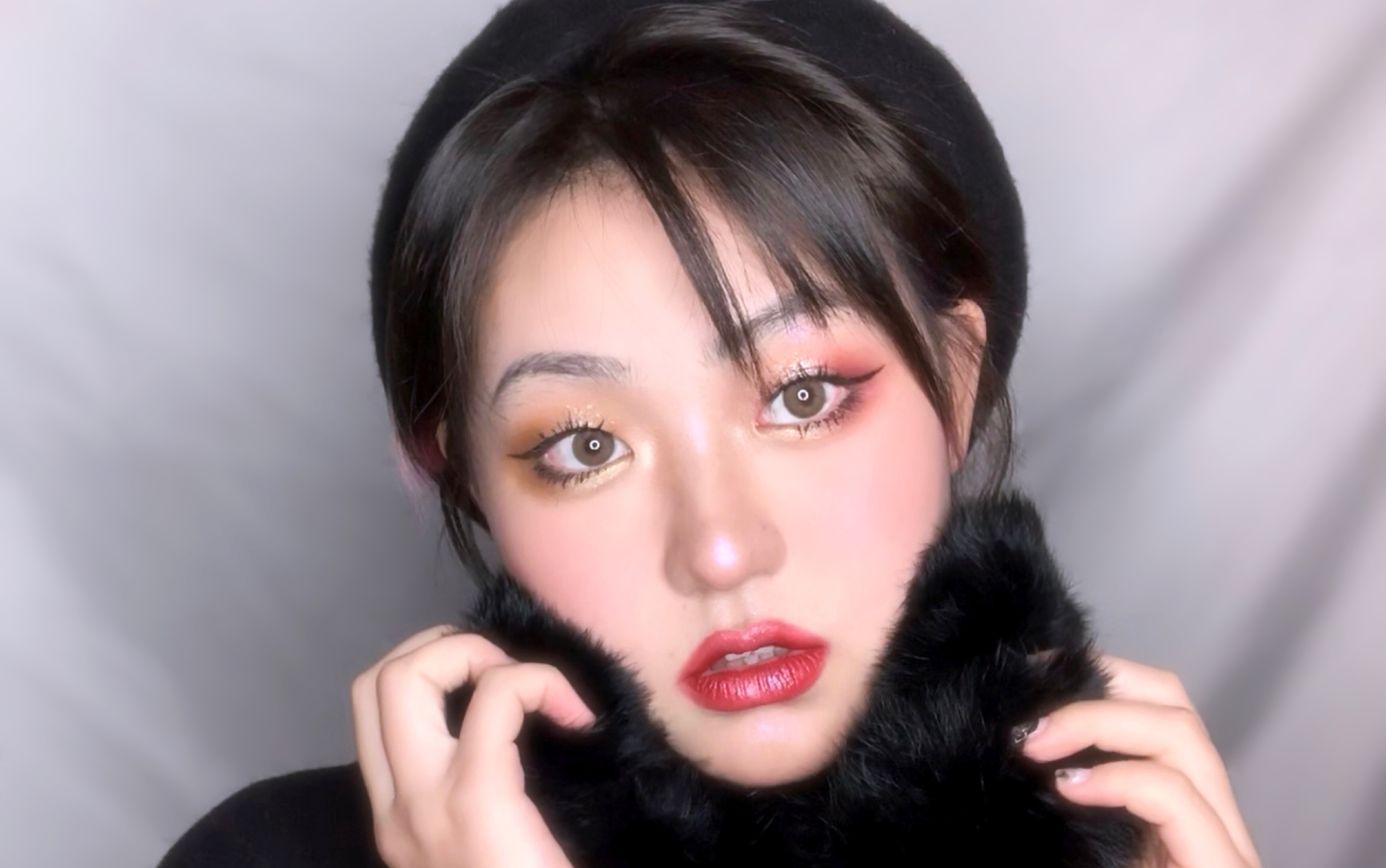 【猪脸】圣诞气息闪耀彩灯妆 单眼皮红黄色系妆容 冬日脸红楚楚可怜