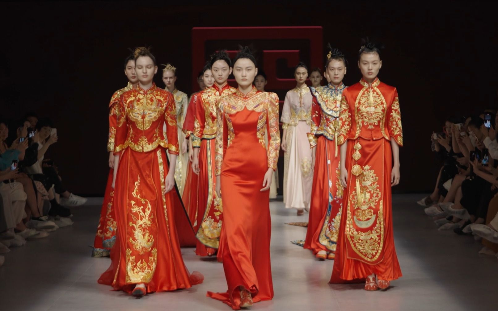 天玺中式礼服秀场直击!