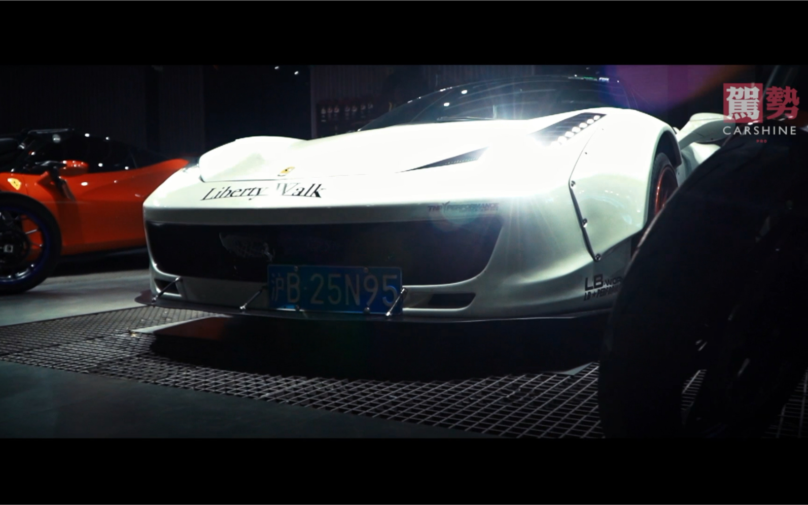 驾势出品每一帧都是壁纸系列Ferrari 458 Liberty Walking in ShanghaiWith Pure Master哔哩哔哩bilibili