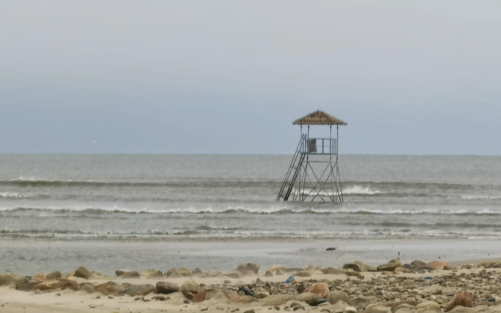 空无一人北戴河景区海滩