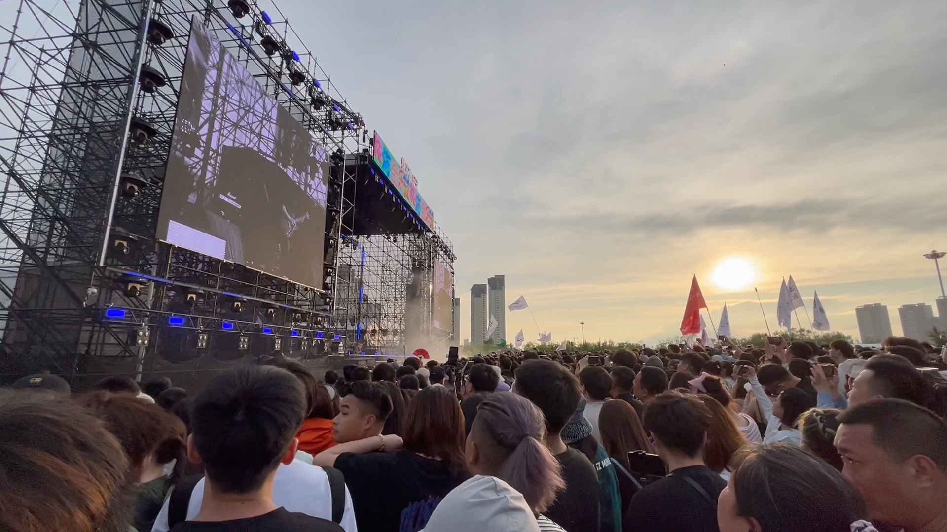 沈阳花海音乐节 赵雷合集