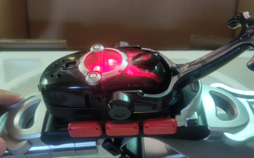 假面骑士黑甲斗csm把玩_哔哩哔哩_bilibili