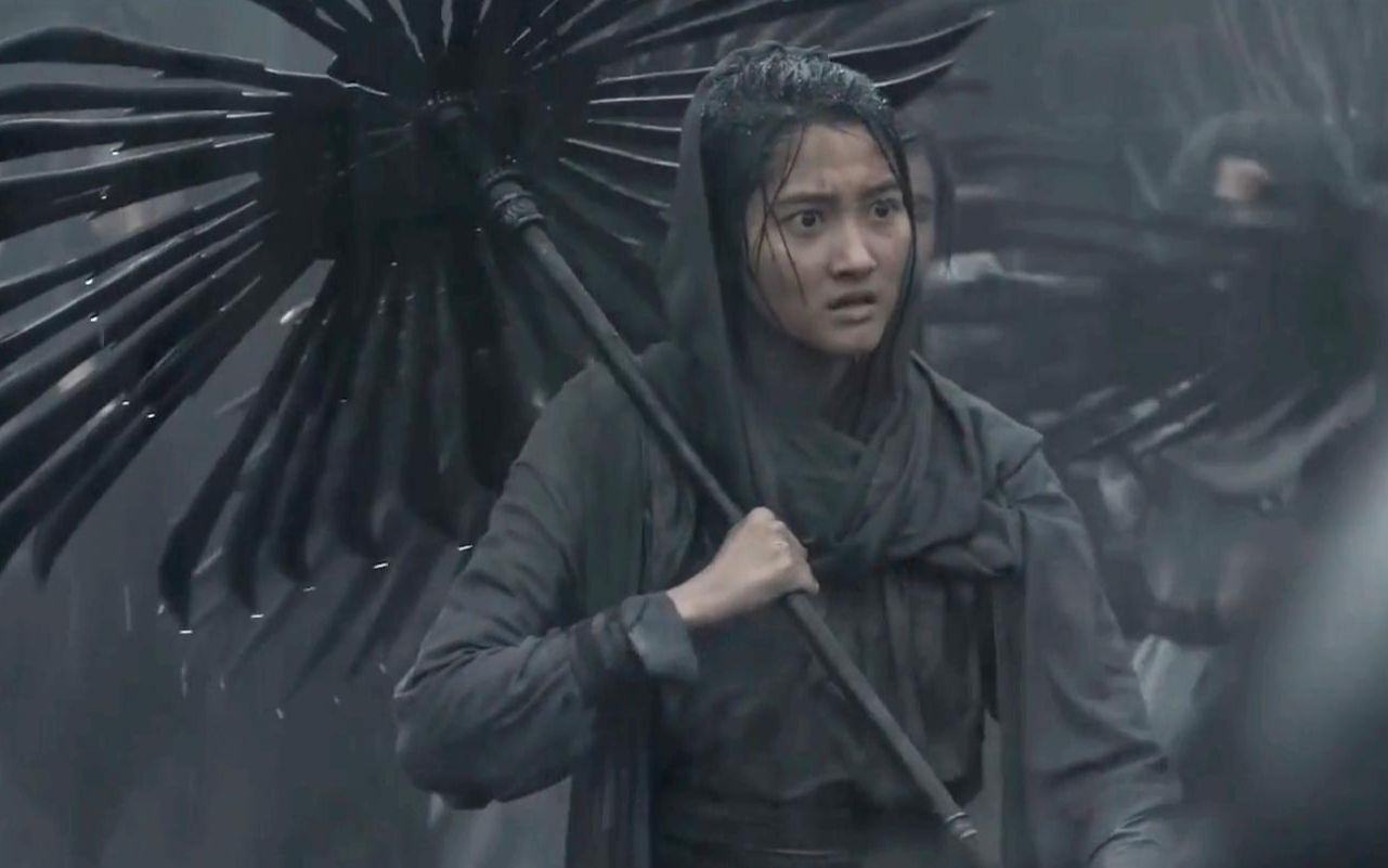 特制雨伞无敌密密麻麻的刀刃势如破竹大开杀戒刺激过瘾