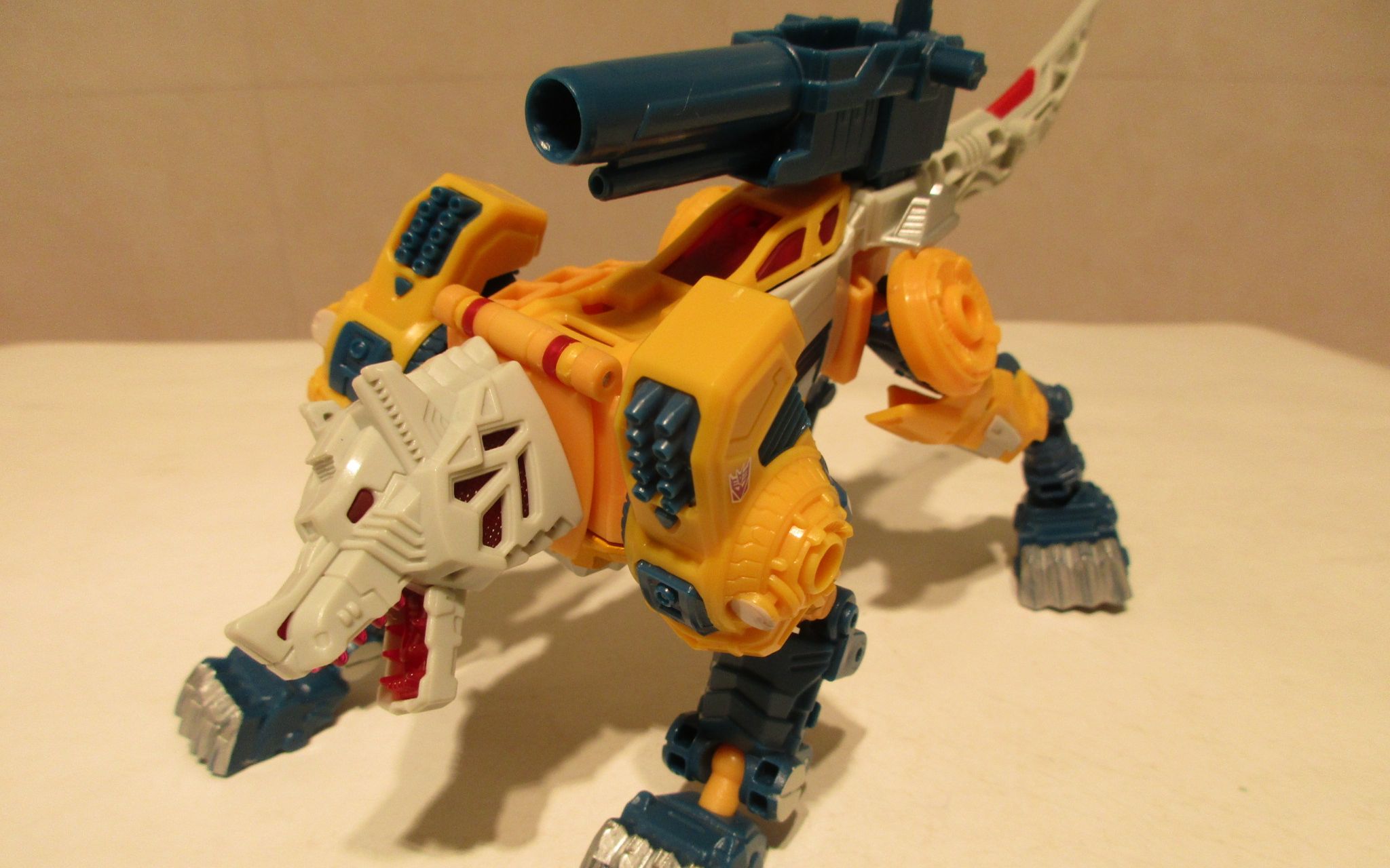 变形金刚泰坦归来加强级人狼_哔哩哔哩 (゜-゜)つロ 干杯~-bilibili