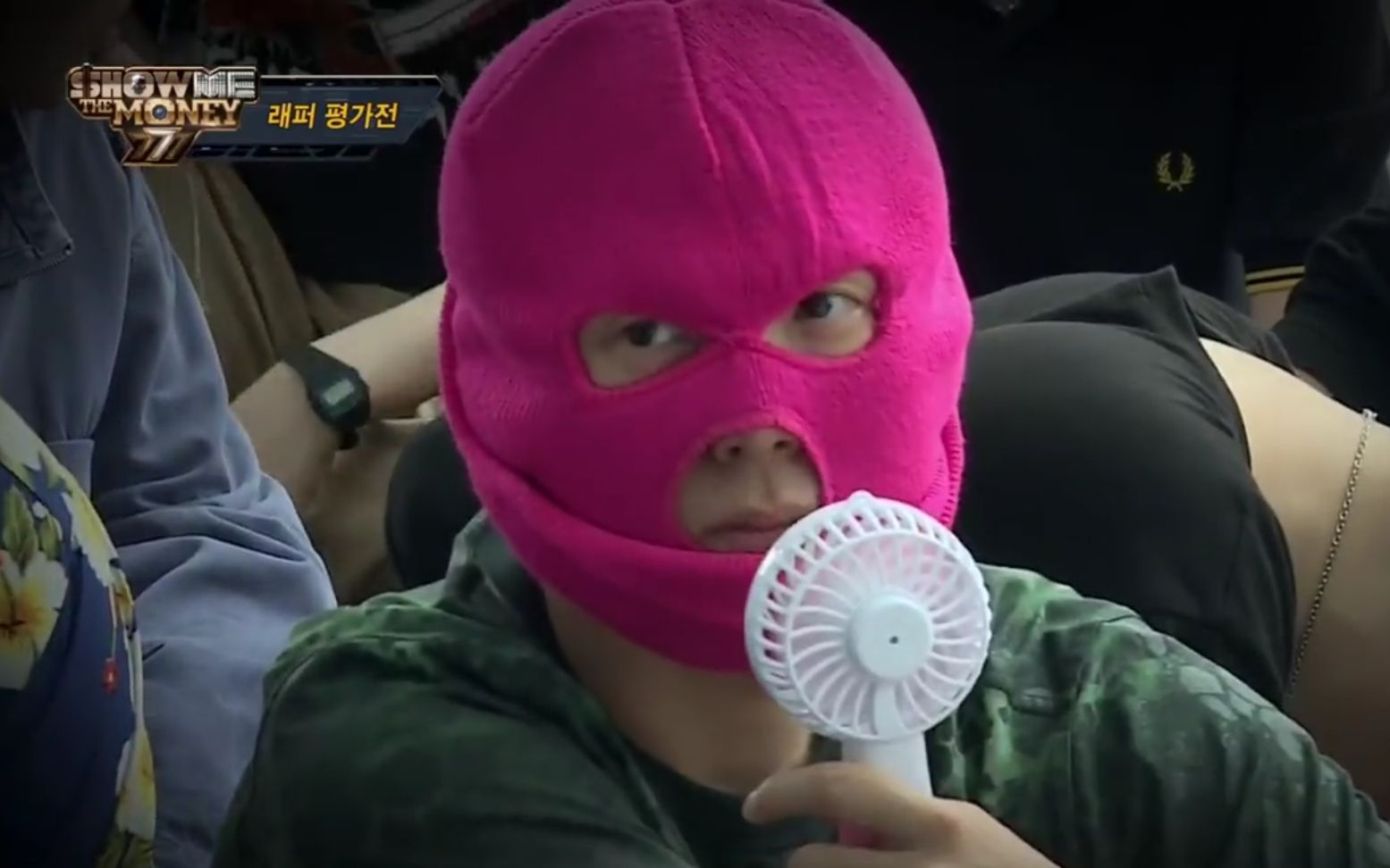 【mad clown】中字 ! 蒙面侠 : 妈咪手 smtm777