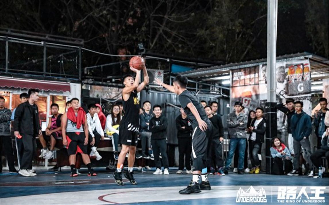 路人王深圳站后生可畏16岁少年韦鸽子潇洒灵动连胜两名实力选手再次打