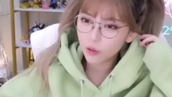 周淑怡：我的短视频够烧就可以了呀，这是你们对我最大的肯定