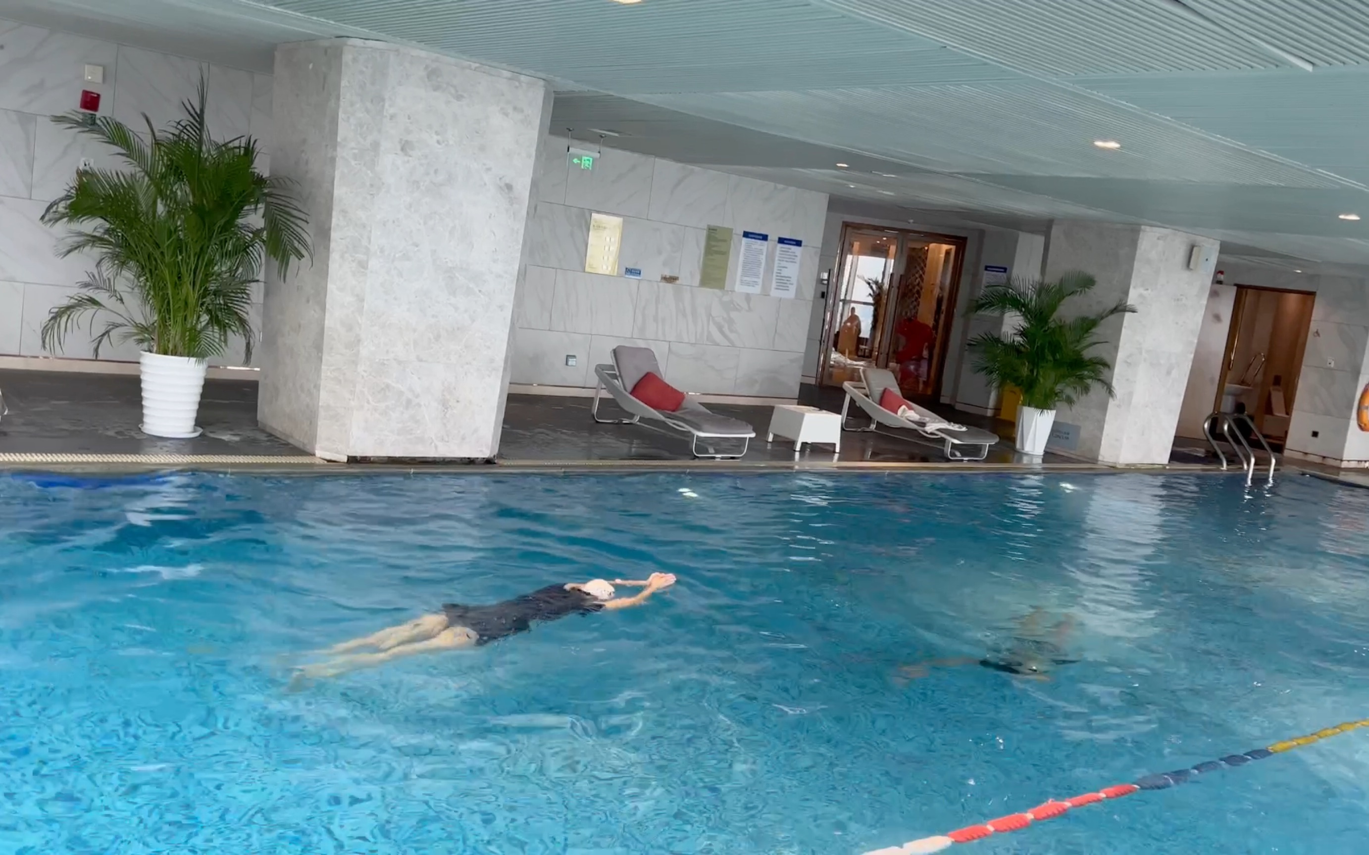 第三节游泳课打卡成功