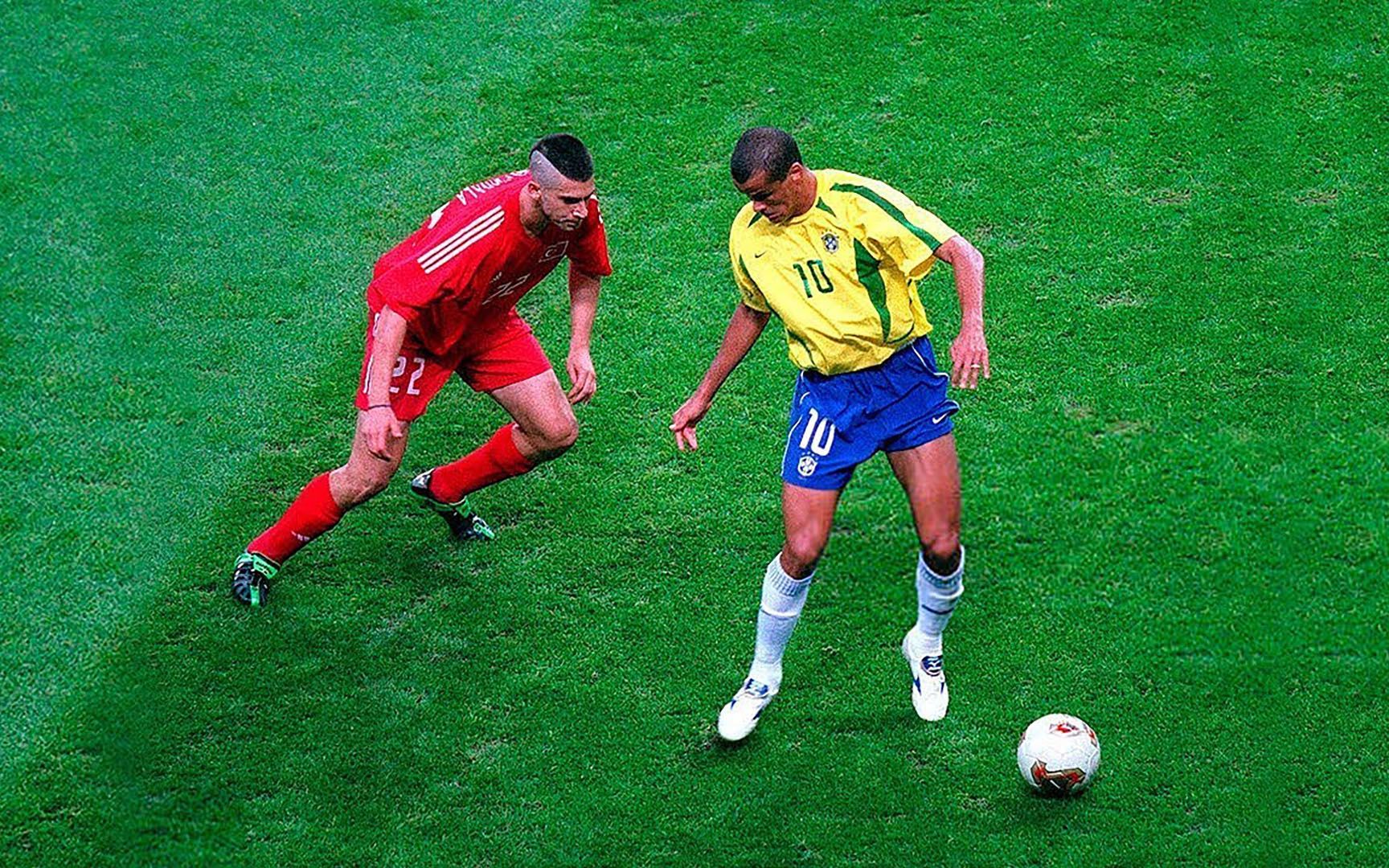 足够惊艳也足球传奇!