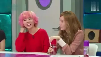 Download Video: 《Radio star》sunny模仿郑秀妍撒娇，郑秀妍害羞解释好可爱！