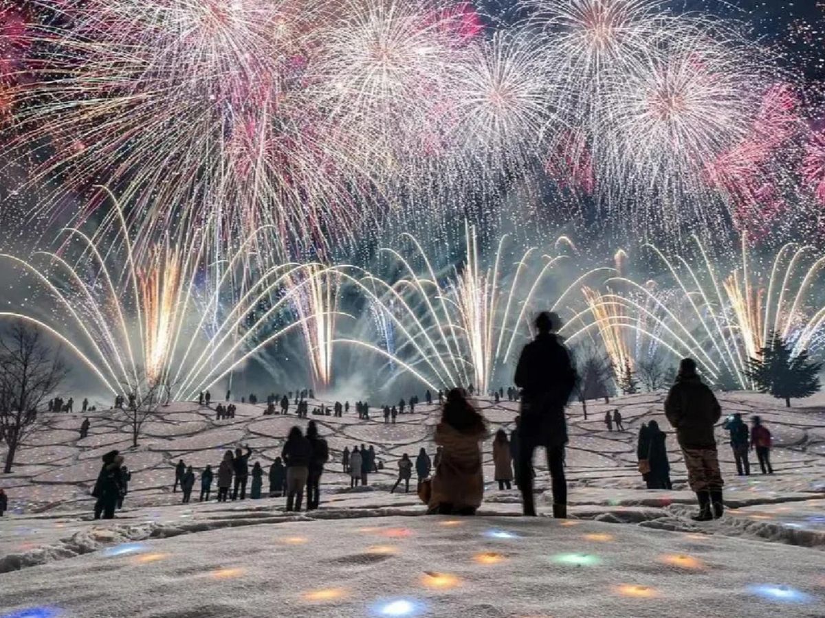 "烟花易冷"|川内伦子|摄影集