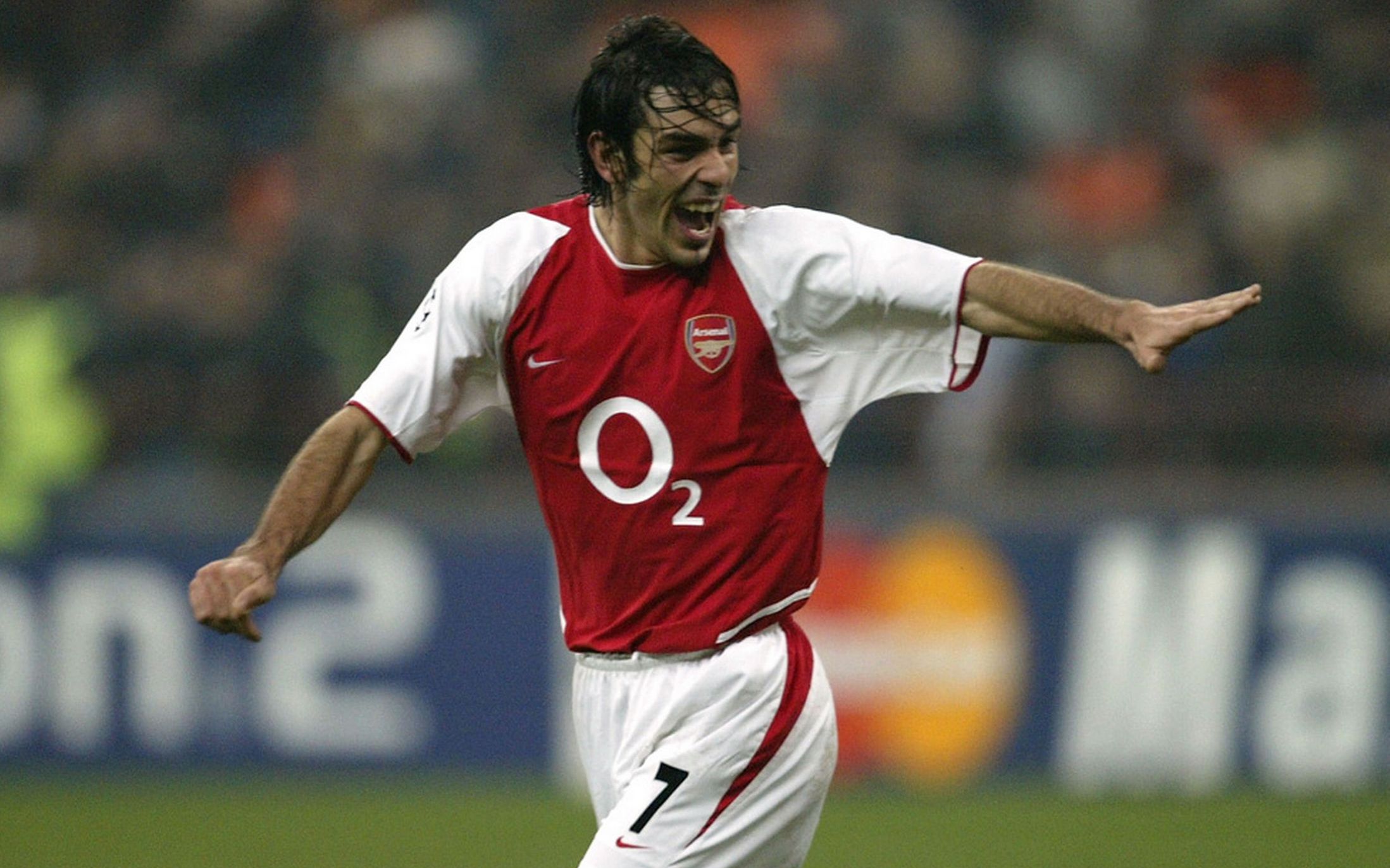 皮雷02/03赛季技巧集锦:教科书级边前腰