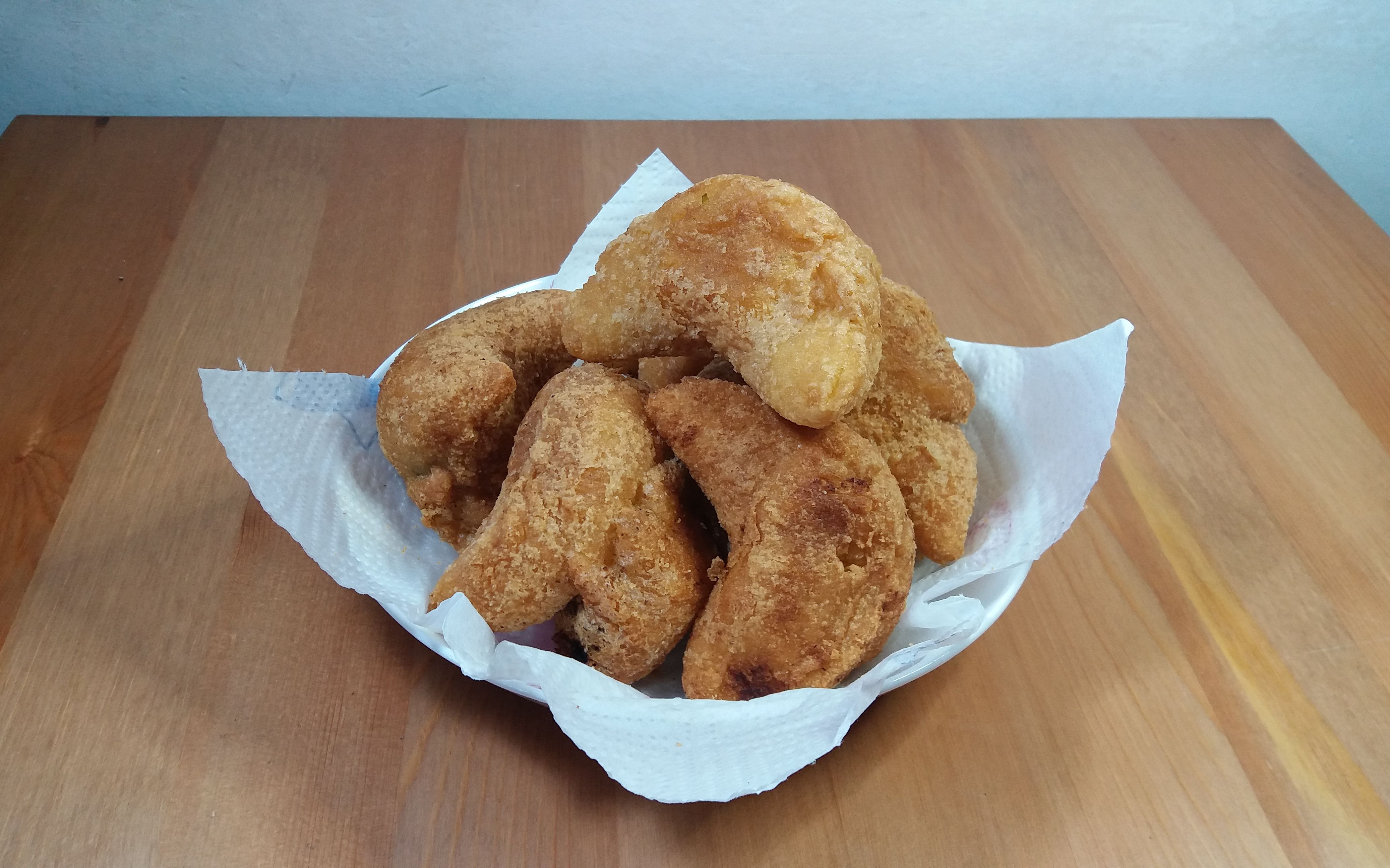 西北美食黄米炸糕外皮酥脆里面香甜软糯真是太好吃了