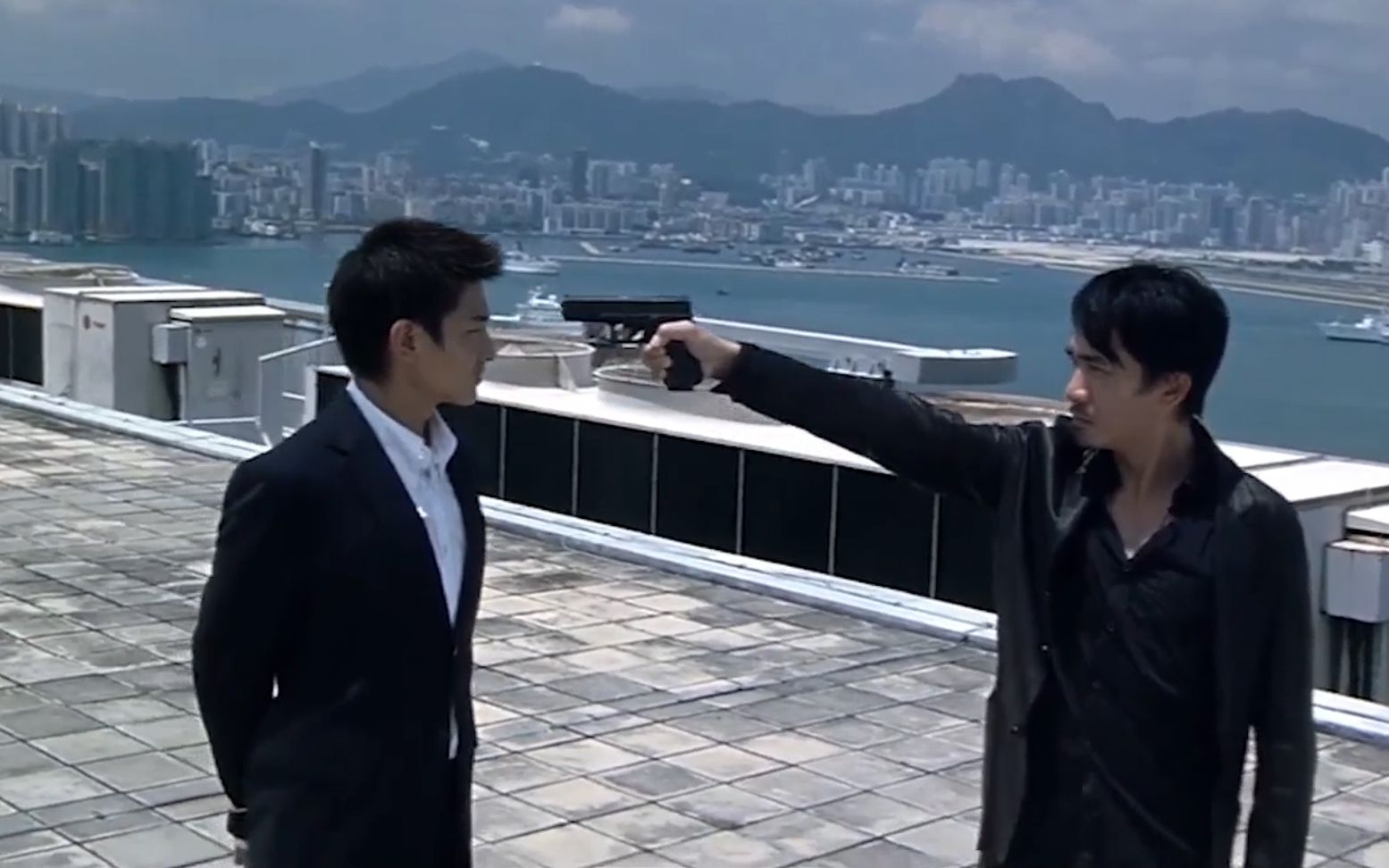 电影《无间道》主题曲,刘德华梁朝伟精彩演绎,唱的非常好听