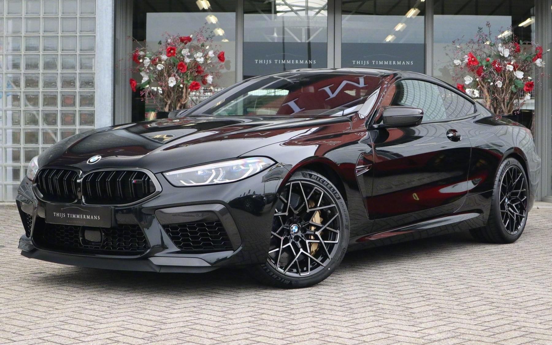 雷霆版宝马m8系列gran coupe,内饰豪华,不一样的宝马喜欢吗?