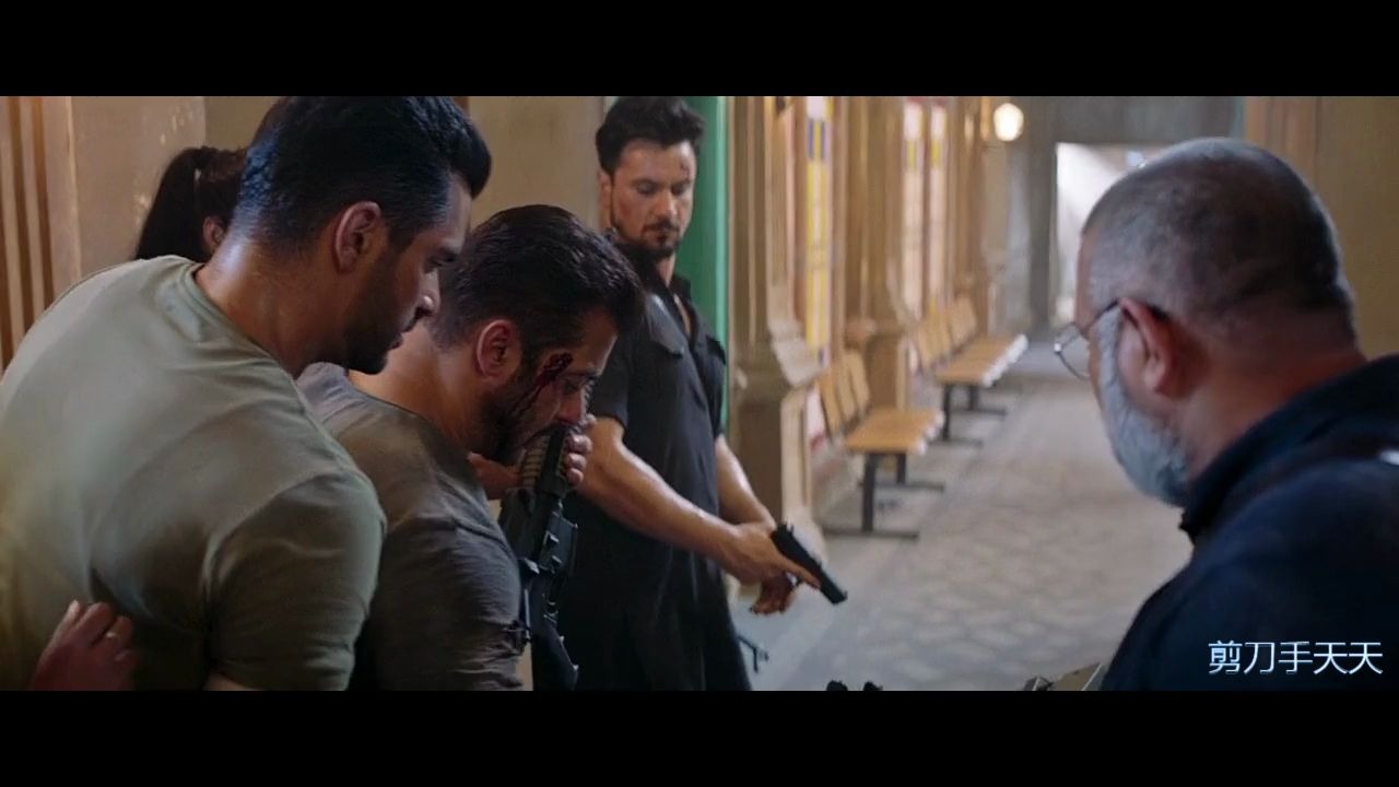 被称为印度版战狼2精彩片段