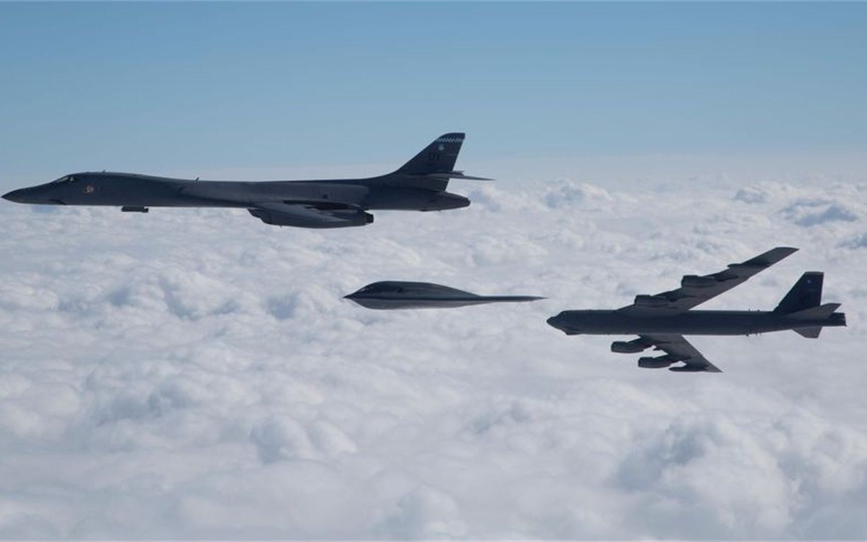 美国空军轰炸机三巨头亮相!