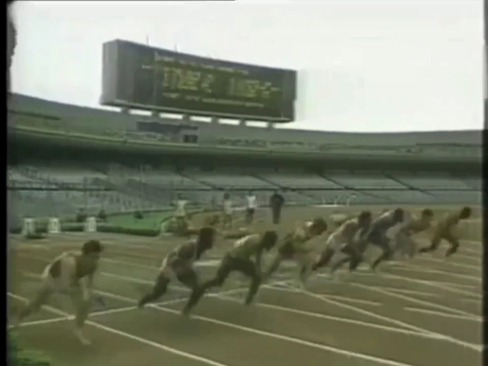 超级稀有视频,1988年墨西哥城伊比利美洲田径赛男子100m预赛,罗布森达希尔瓦10.00(+1.6m/s)创造了新的南美洲纪录,该记录保持了35年.哔哩哔哩...