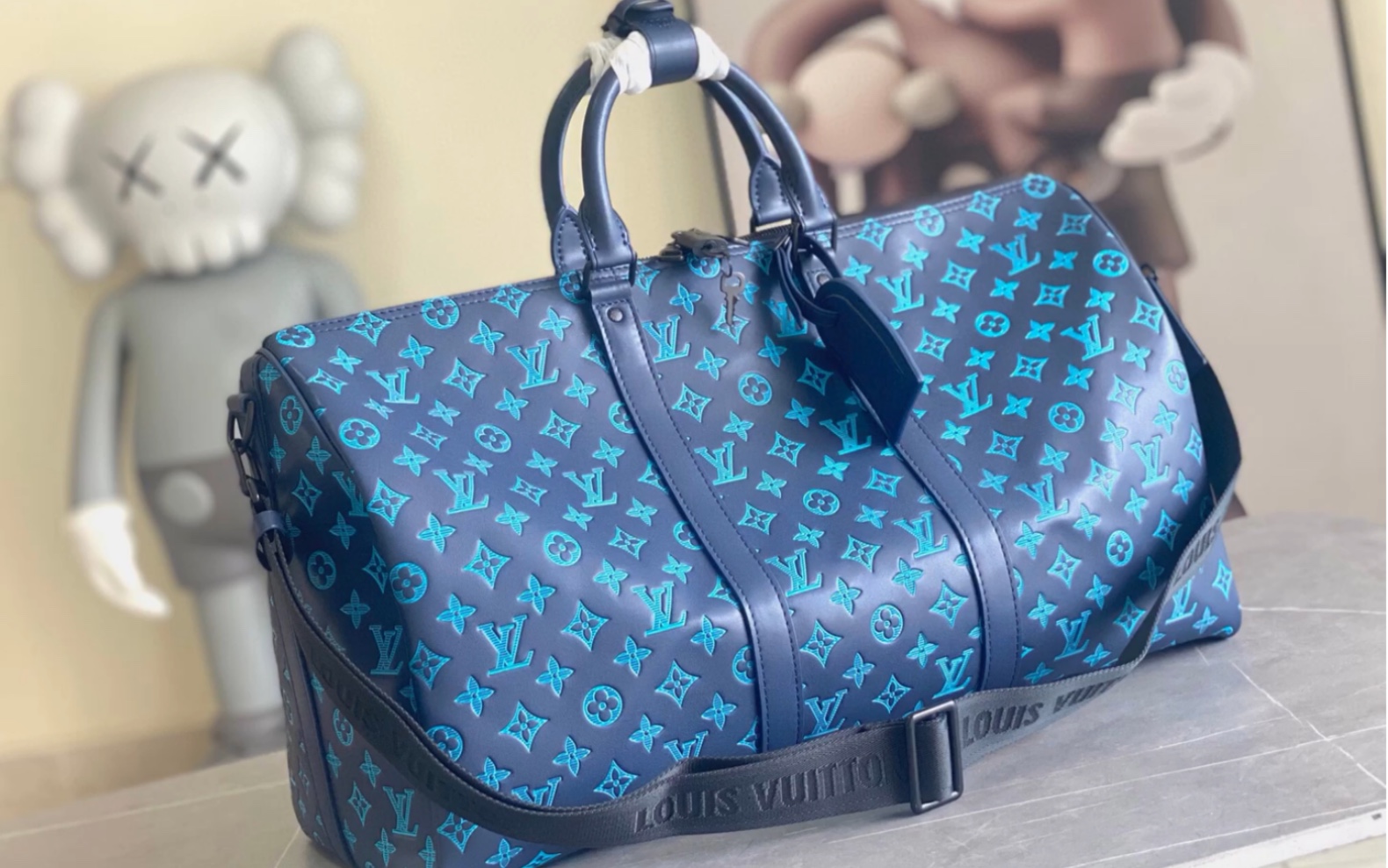 推荐lv高仿m46593本款 keepall bandouli06re 50 旅行袋邂逅