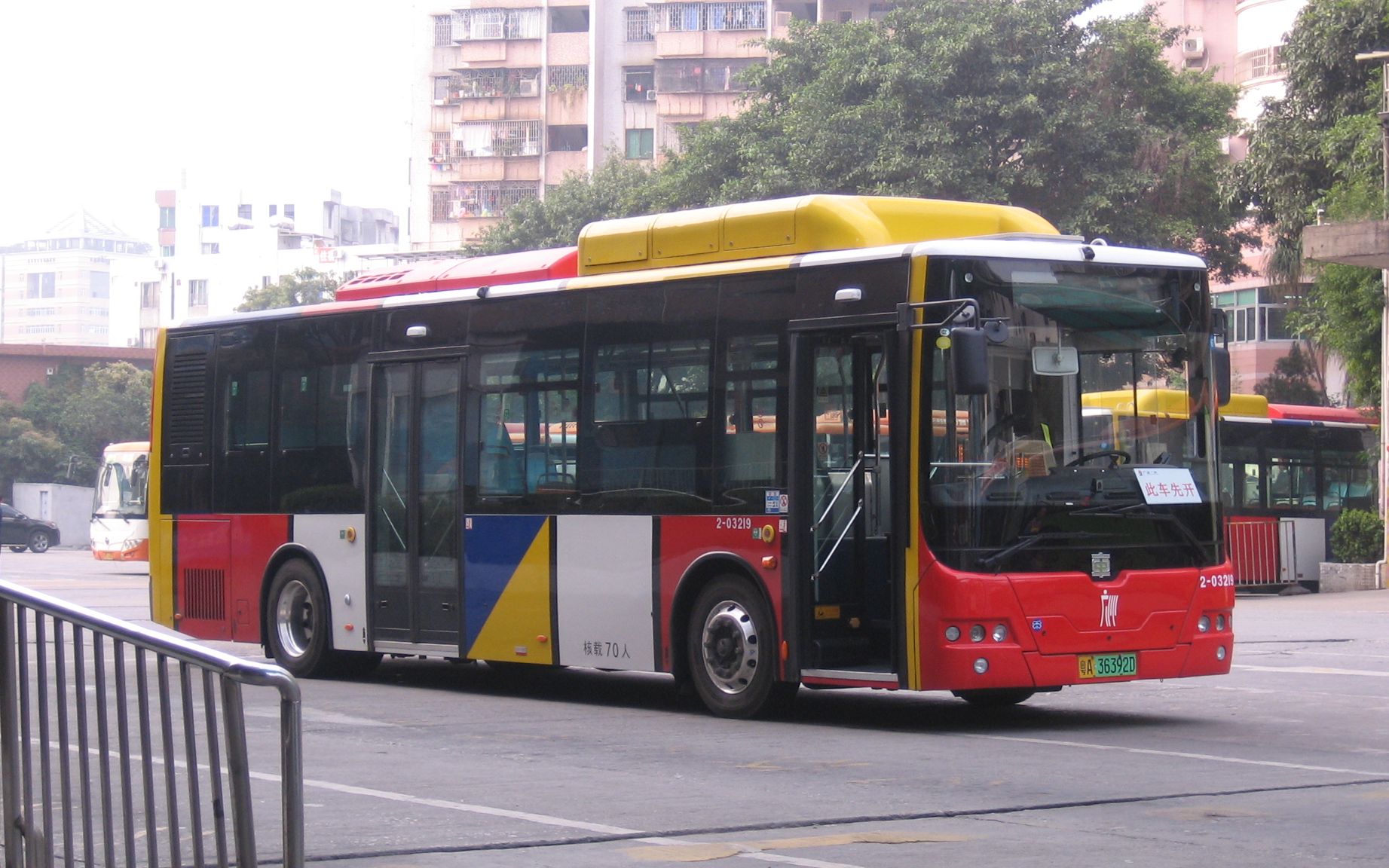 广州公交 中车teg6106bev35 电机起步声