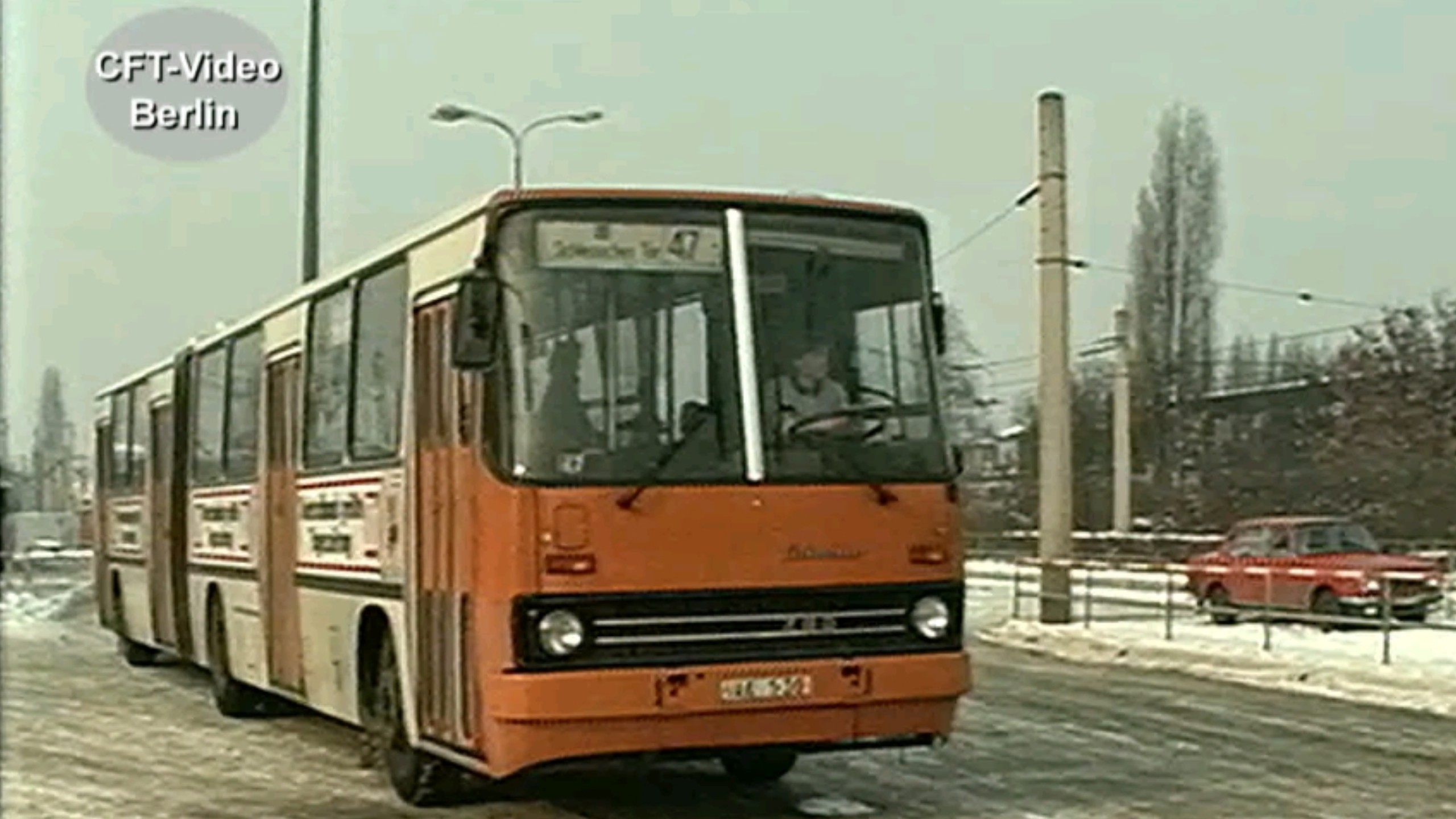 曾在柏林运行的伊卡璐斯ikarus巴士视频搬运～bvb busse in ost