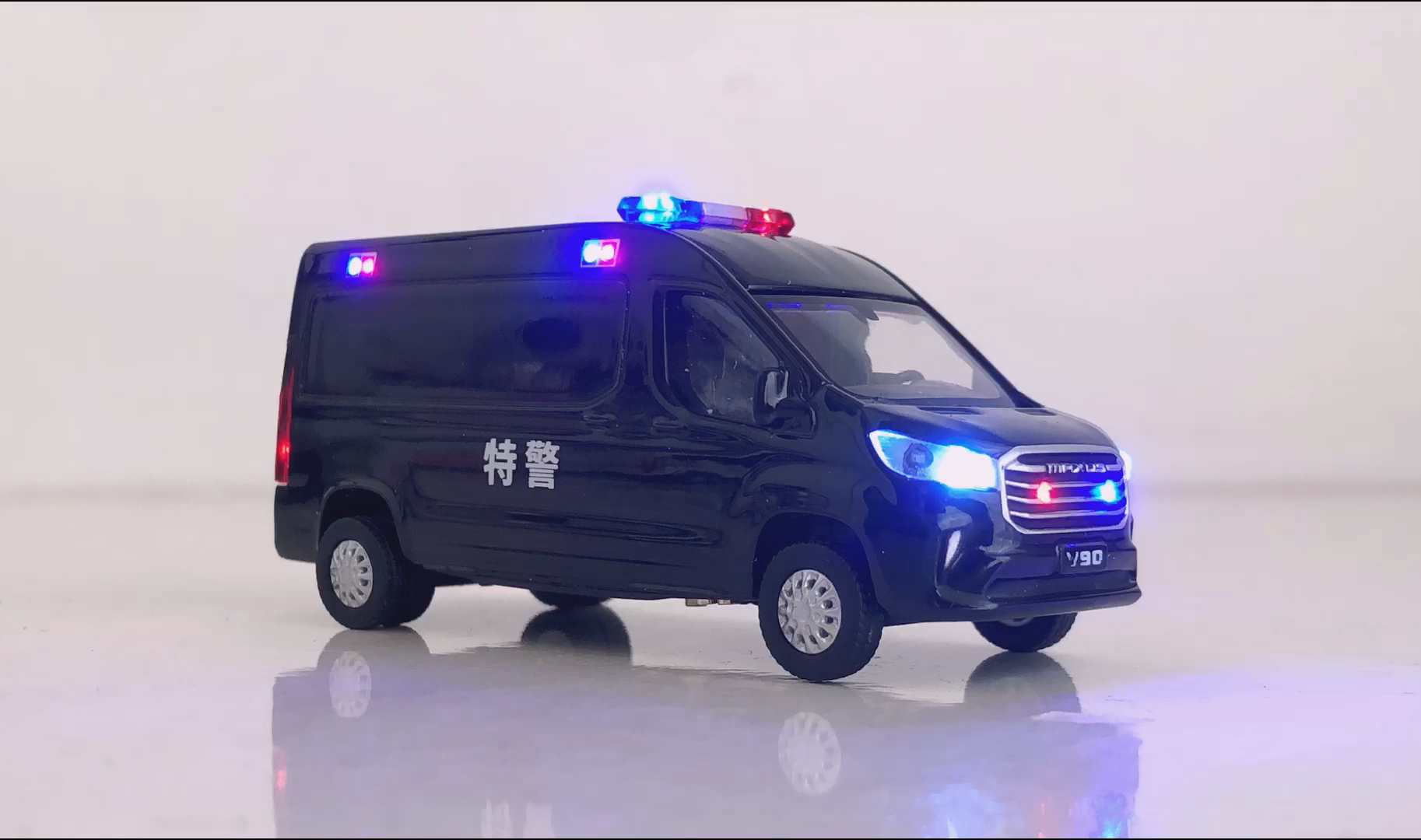 大通v90车模改灯代工合金模型爆闪警灯灯组