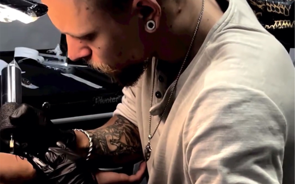 国外著名纹身师;你大爷还得你大爷#杰艺纹身器材#纹身刺青#国外著名