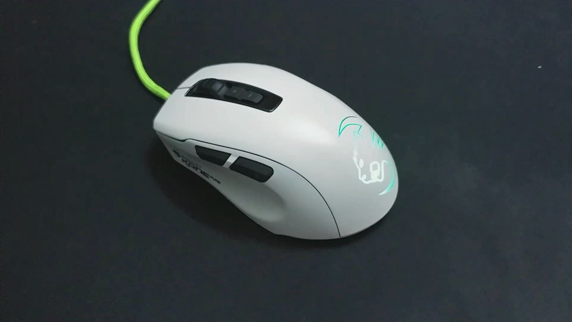 冰豹kone pure 白色涂层不适合汗手