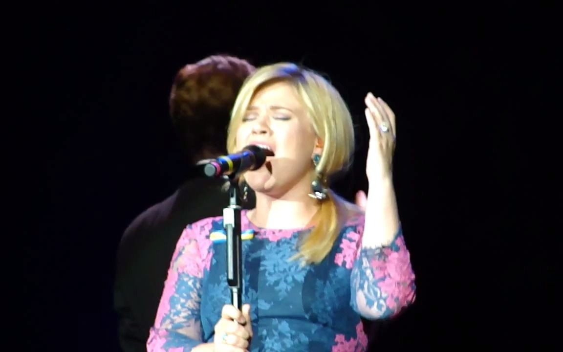 [图]Kelly Clarkson- Already Gone