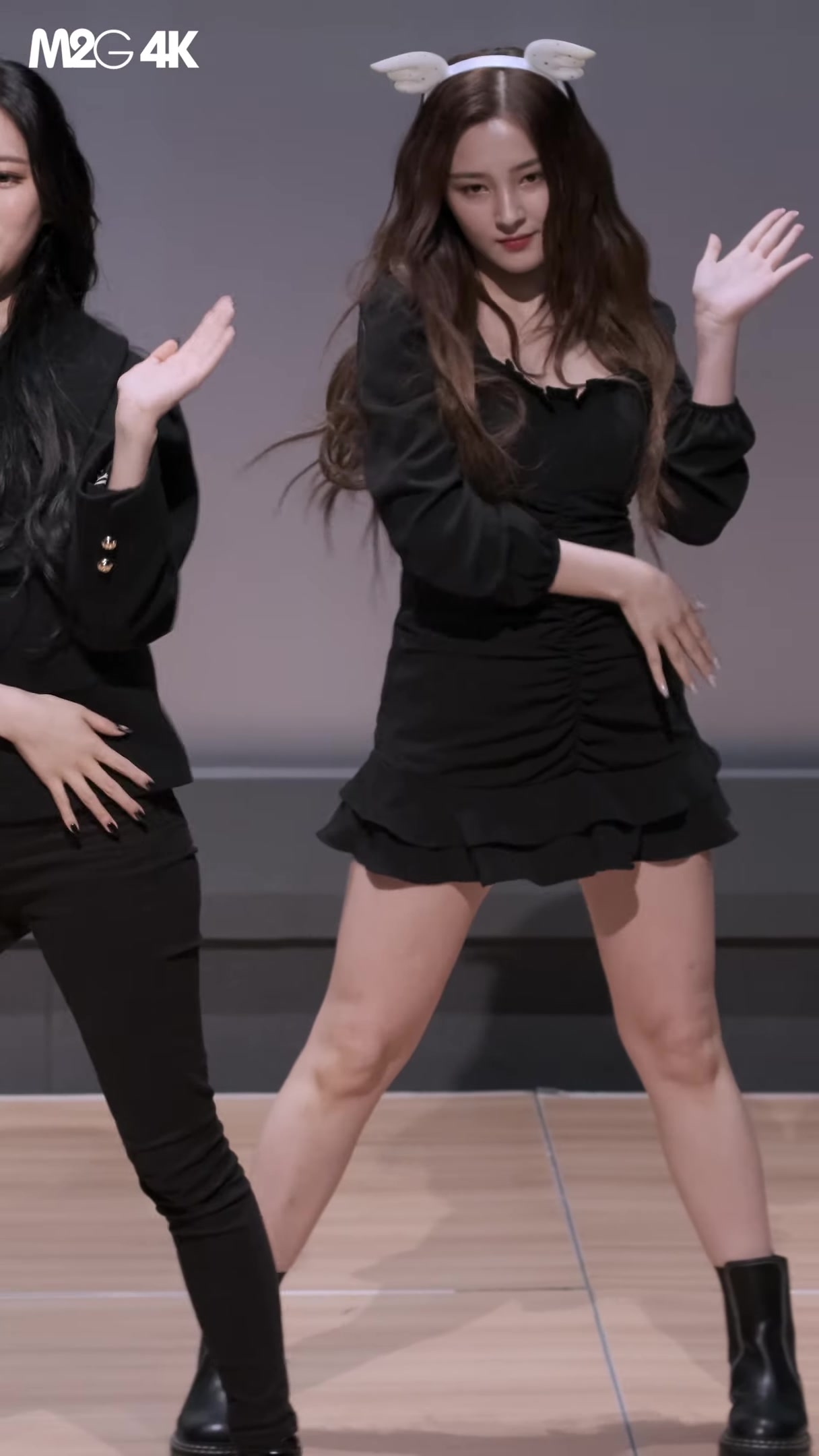 2020最新现场饭拍韩国女团momoland美女性感火辣热舞高清 4k
