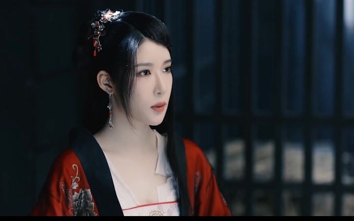 【柳千巧丨于邱烽】她太苦了所以我想给她一个好