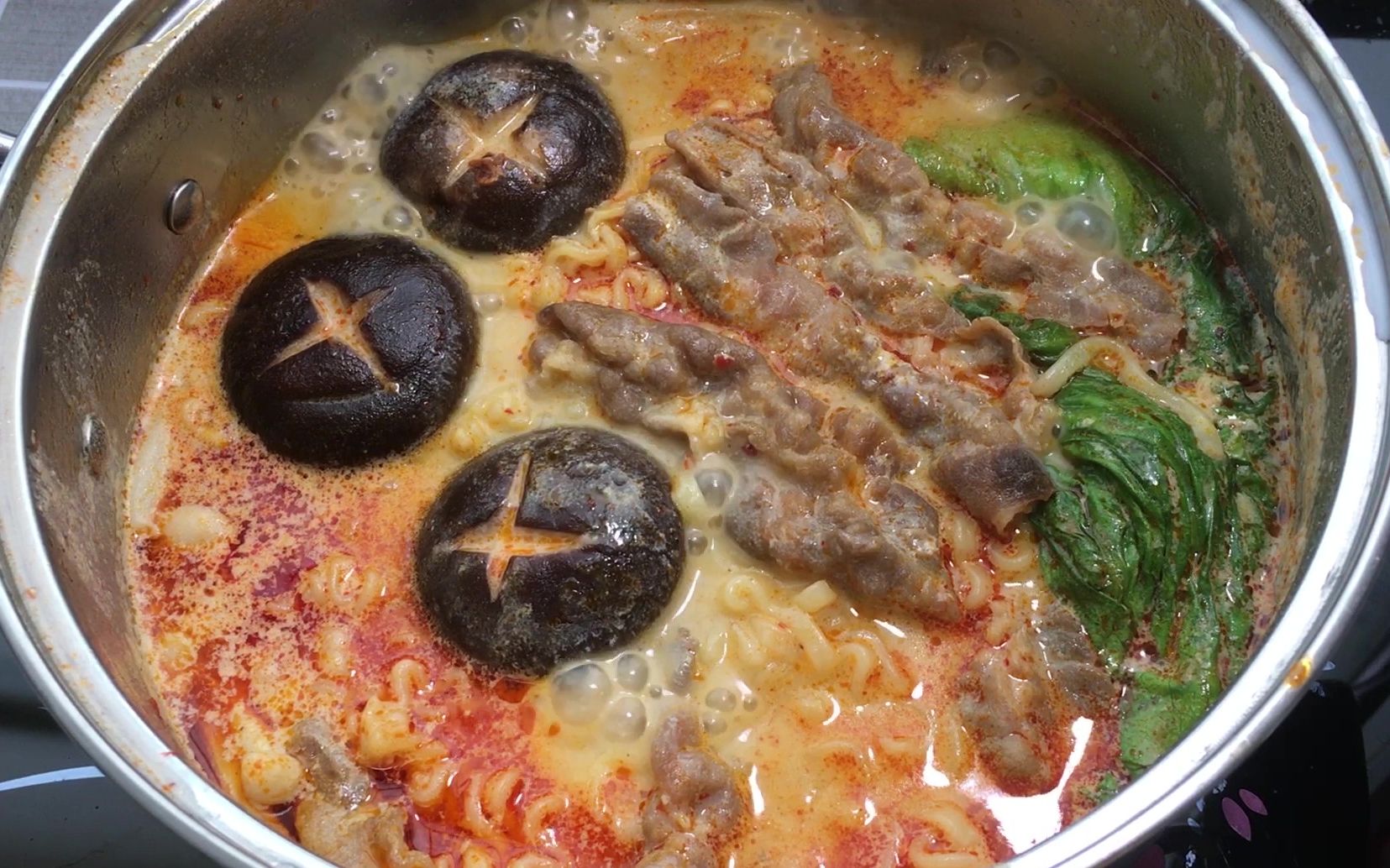 刚学的牛奶小火锅,一定要试试,简单超好吃!