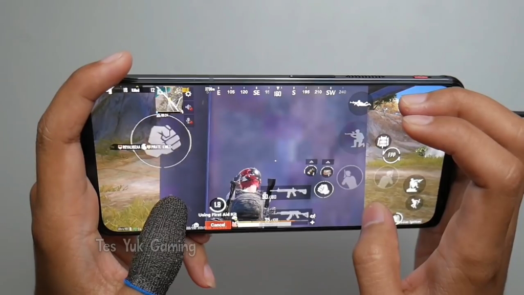 腾讯游戏手机红魔6国际服pubg超高清超高帧率5指全陀