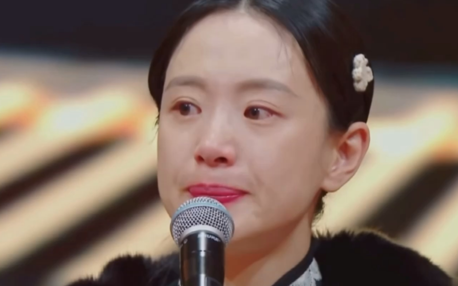 大闹片场,为难工作人员……李梦究竟是演戏太认真还是耍大牌?