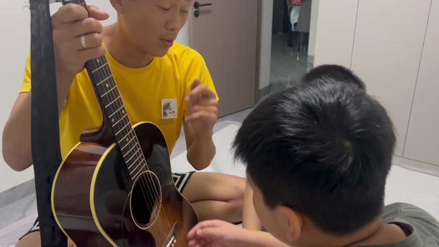 琴旭吉他弹唱 #离别开出花