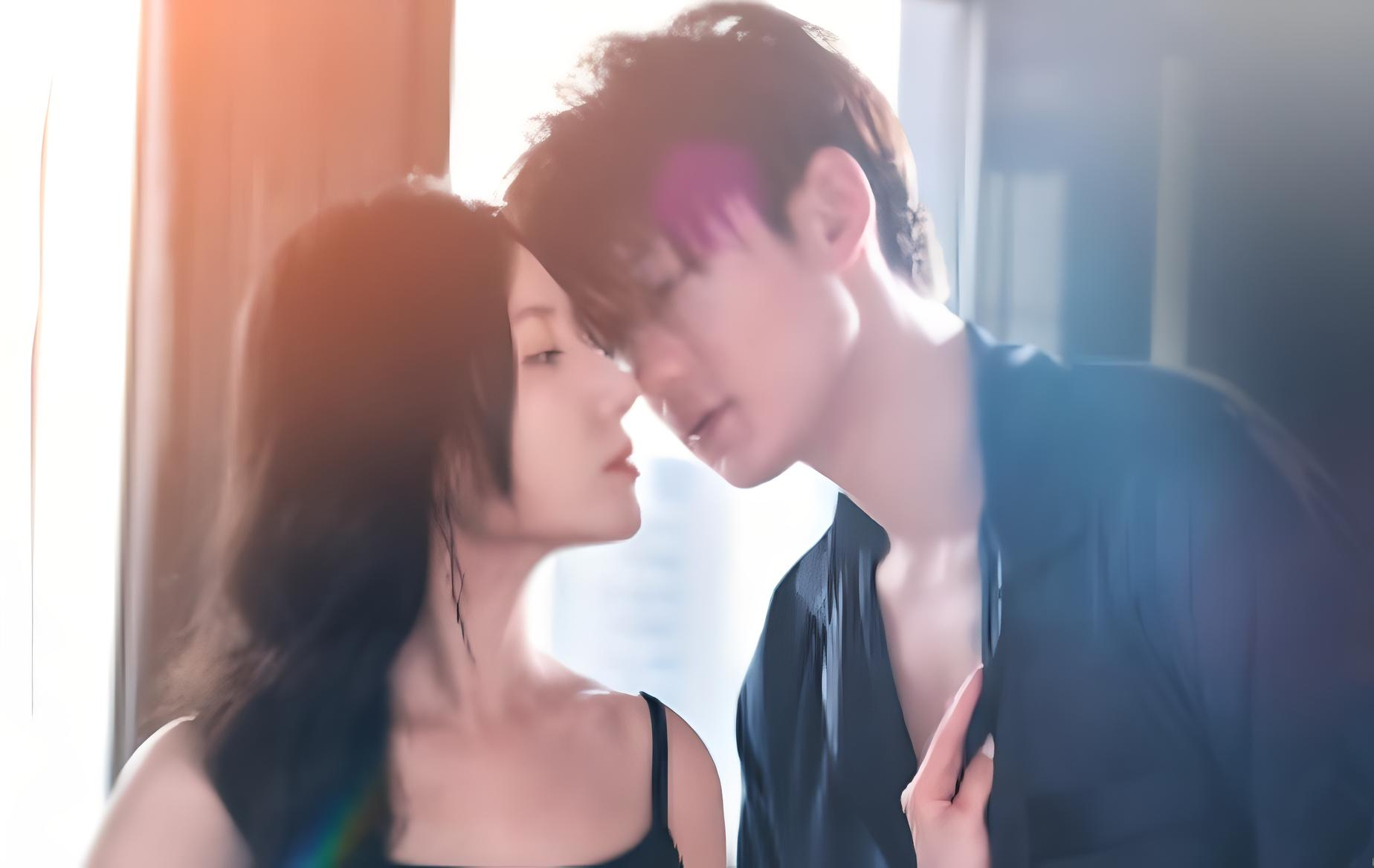 鹿单东: 隐秘爱人