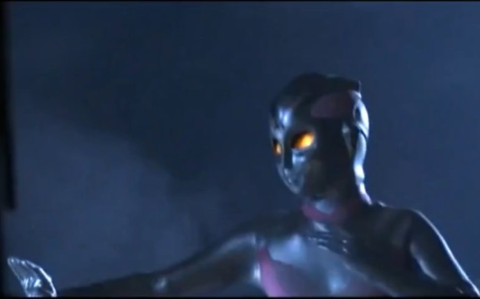 giga暗黑苍月奥特曼激战怪兽惨败!(●—●)