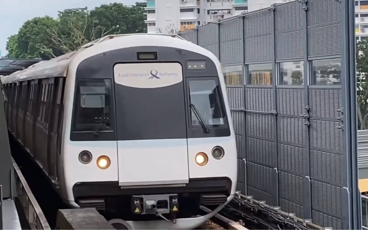 (转载)新加坡地铁smrt c151c 715/716 兀兰站进站