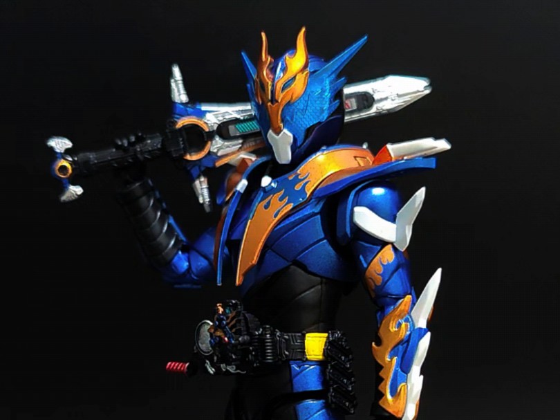 限定再版变通贩!SHF 假面骑士克罗兹哔哩哔哩bilibili