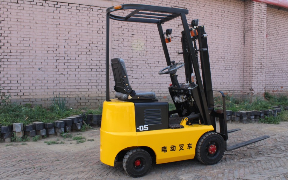 纯电动叉车500公斤使用展示【昊航电动叉车】