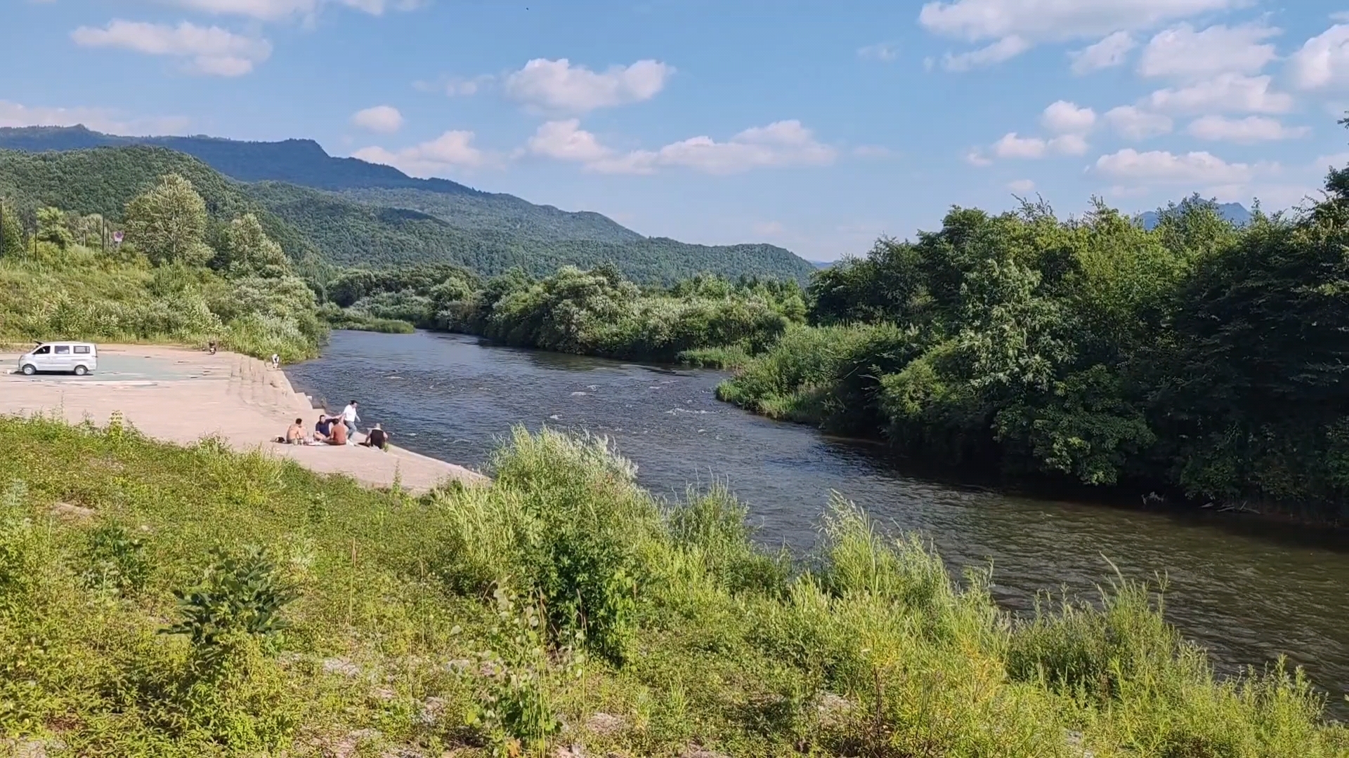 伊春金山屯,汤旺河的美丽景色.